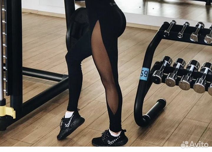 Фитнес костюм