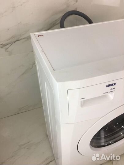 Стиральная машина бу Zanussi 5 кг