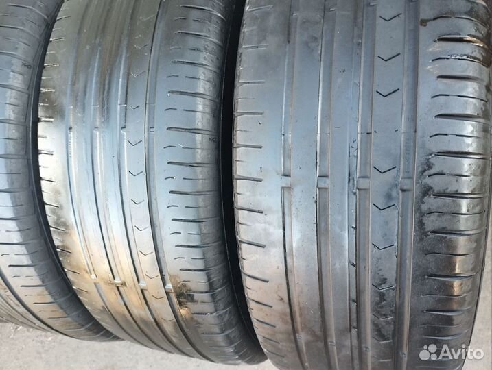 Continental ContiPremiumContact 5 215/60 R16 95H