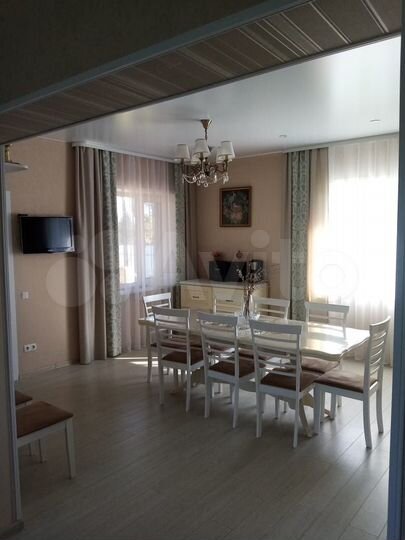 Коттедж 199 м² на участке 17 сот.