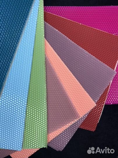 Продам цветную вощину