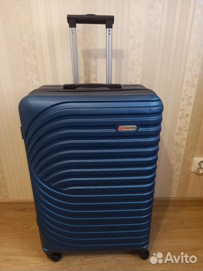 Чемодан большой XL