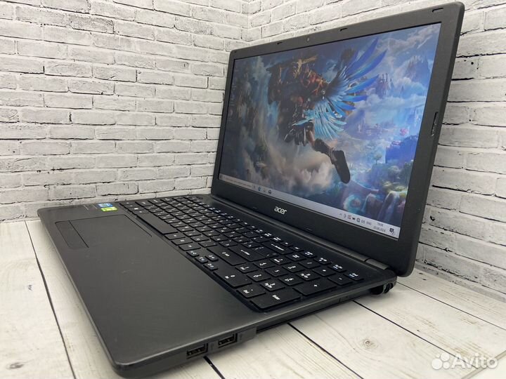 Игровой ноутбук acer / 15.6 / i7 / 8 Gb / GT 740m