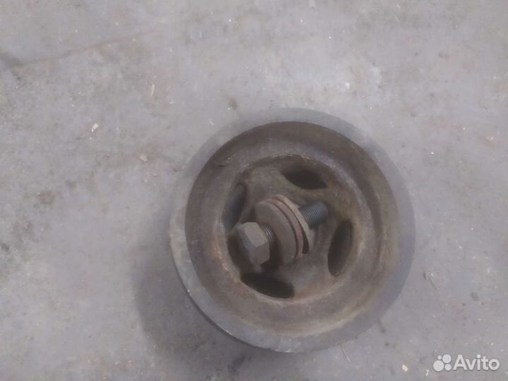 Шкив коленвала Мерседес ом111