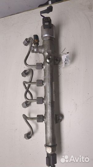 Рампа топливная Mercedes E-Coupe C207 2009, 2011