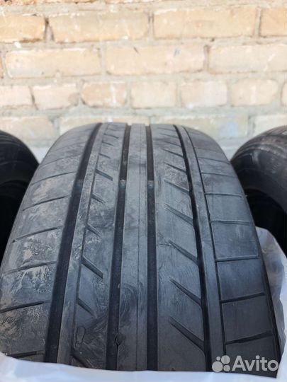 Goodyear Eagle LS EXE 225/55 R17