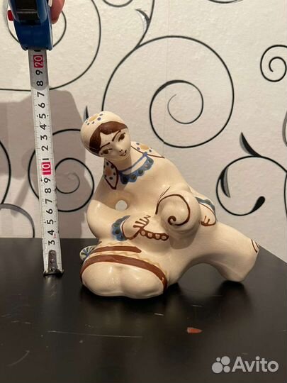 Фарфоровые статуэтки