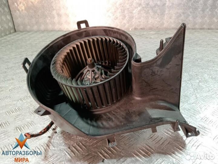 Моторчик печки Opel Vectra C рест. 2005 985852T