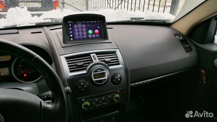 Магнитола (шгу на Андроид 8) Winca S200 Megane 2