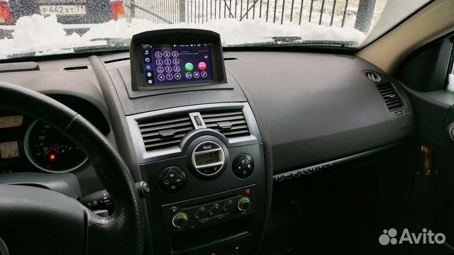 Магнитола (шгу на Андроид 8) Winca S200 Megane 2