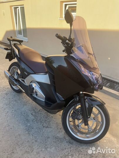 Мотоцикл,максискутер