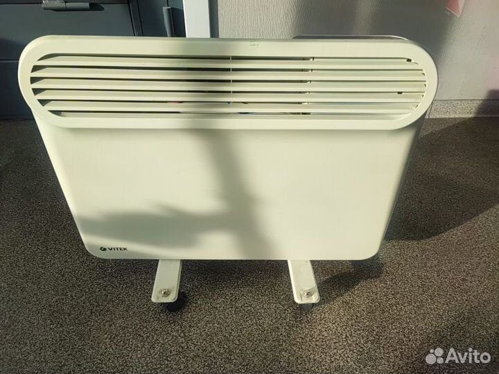 Обогревательные приборы Vitek VT-2150