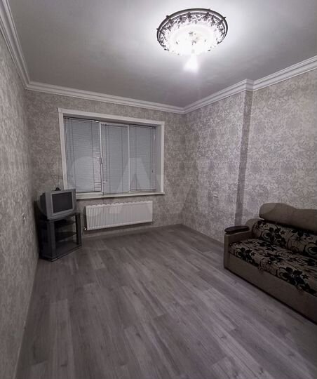 2-к. квартира, 57 м², 2/5 эт.