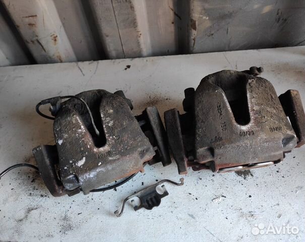 Суппорт передний 60/30 BMW X5 E70 E71 F15 F16