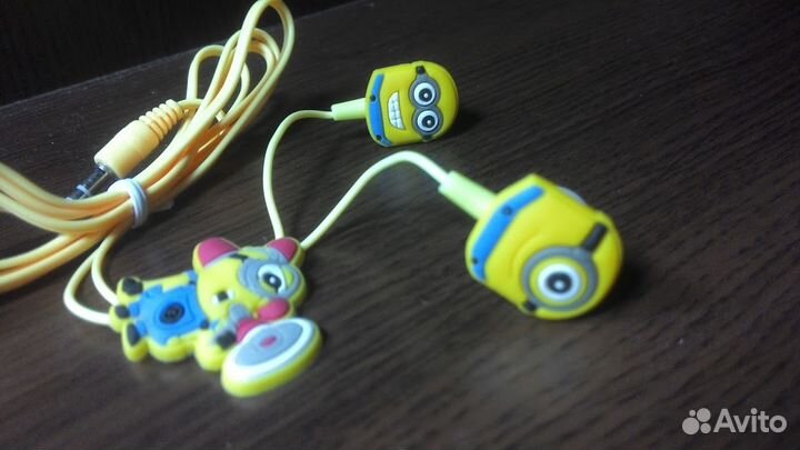 Наушники миньоны