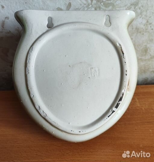 Кашпо для цветов на стену керамическое