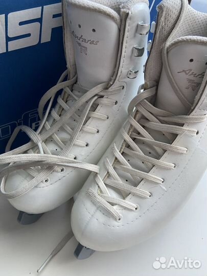 Фигурные коньки RisPort antares (215 )