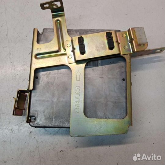 Блок управления двигателем Nissan Primera P12 2004