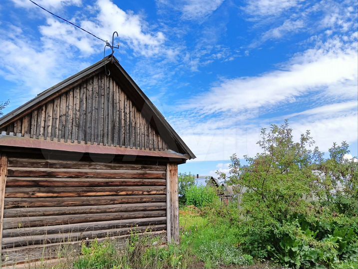 Дача 12 м² на участке 4 сот.