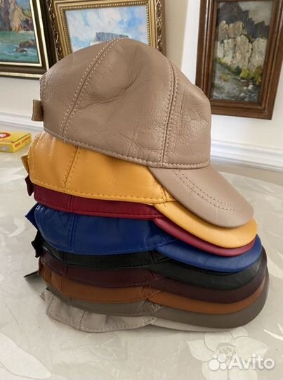 Кепки кожаные
