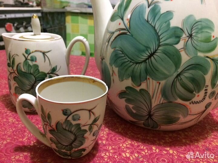 Чайник, молочник и кружечка фарфор времен СССР