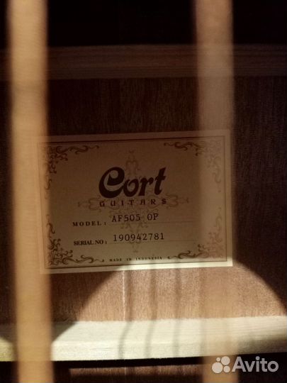Акустическая гитара cort