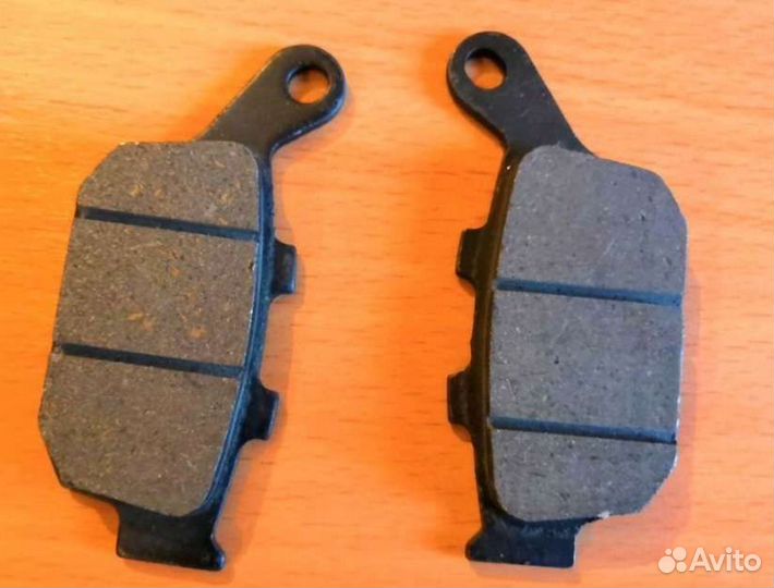 Зад.тормозные колодки на honda CBR250 CBR400 CB400