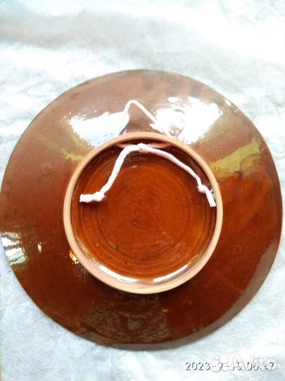 Настенная декоративная тарелка обливная керамика