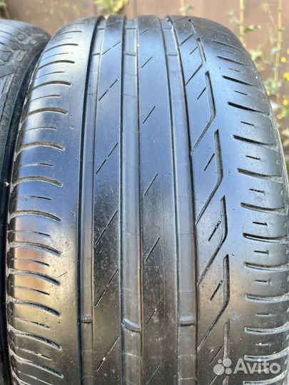 Bridgestone Turanza T001 215/55 R17 94V