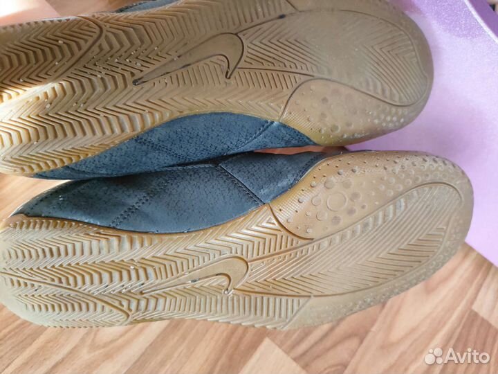 Футзалки nike