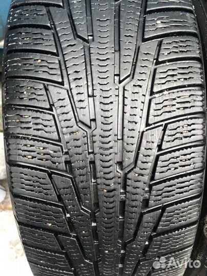 Nokian Tyres Hakkapeliitta R 215/60 R16