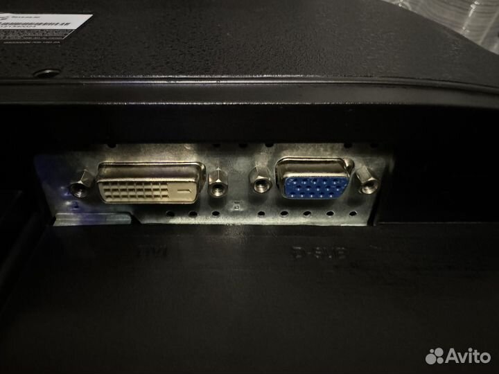 Монитор ViewSonic VA2238w-LED