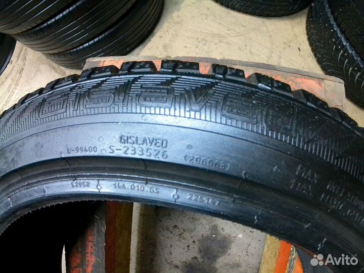 Gislaved Nord Frost 200 225/45 R18