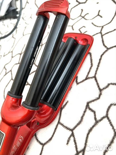 Плойка для завивки волос