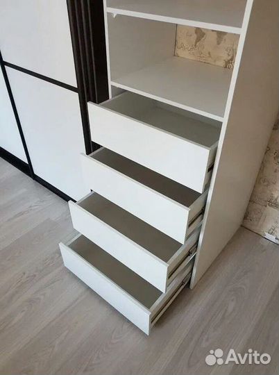 Современный шкаф купе