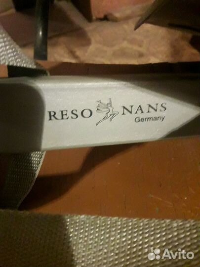 Полка под телевизор