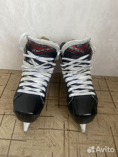 Хоккейные коньки bauer