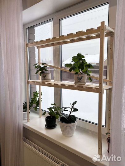 Этажерка деревянная