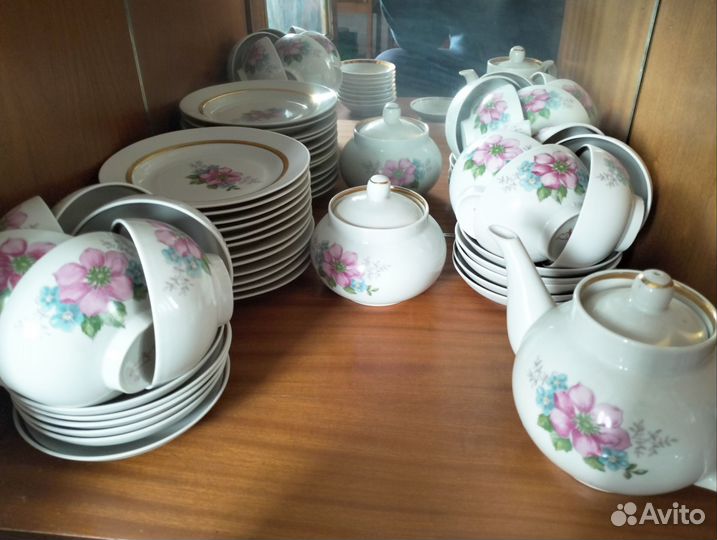 Чайный сервиз на 12 персон СССР