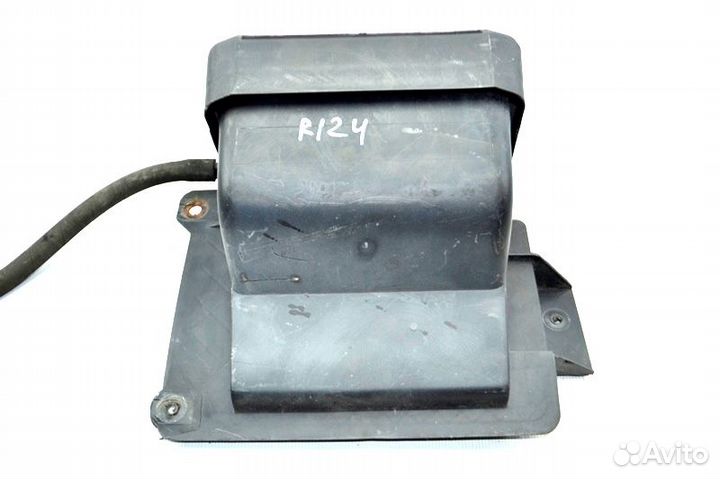 Крышка салонного воздушного фильтра renault trucks