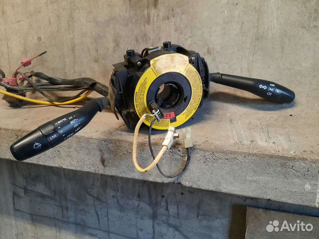 Hyundai Accent x3 подрулевой переключатель