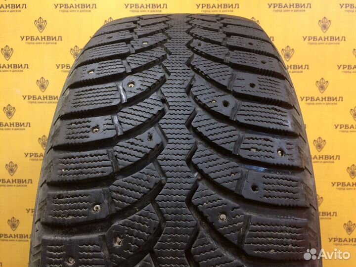 Bridgestone Blizzak Spike-01 235/55 R17 103T