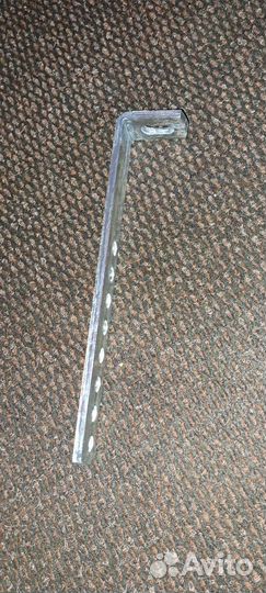 Крепление для ящика Дакен (к полу)