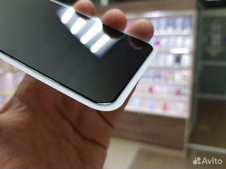 Защитное стекло iPhone 11 Pro Max