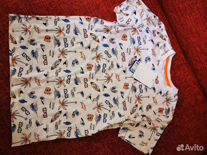 Вещи для мальчика 140 рост (футболка, джинсы)