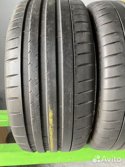Michelin Pilot Sport 4 S 235/35 R20
