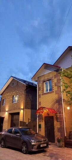 2-к. квартира, 60 м², 2/2 эт.