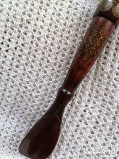 Рожок для обуви, резной