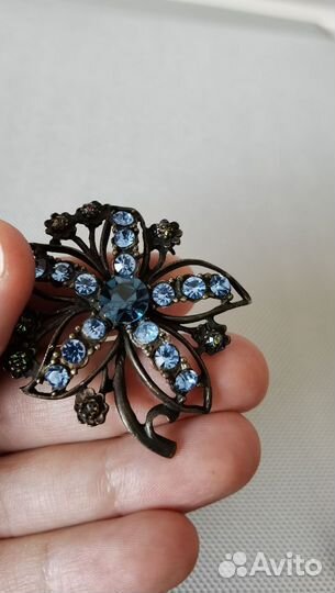 Винтажные клипсы, брошь Англия