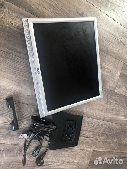 Монитор NEC
